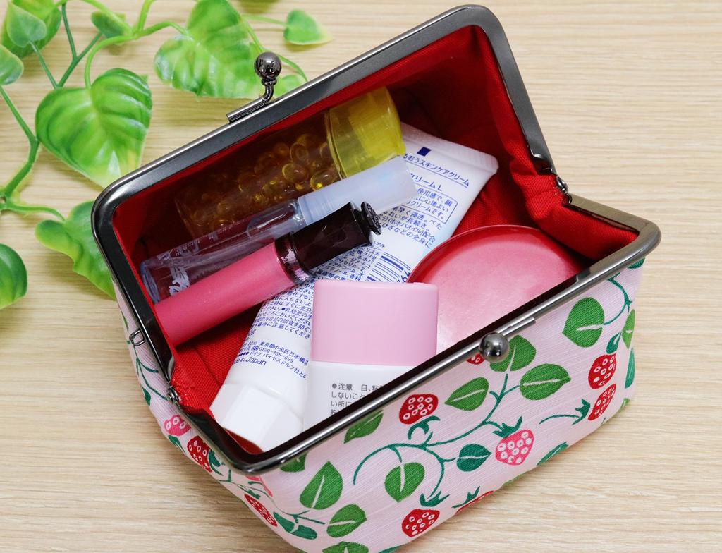 Косметичка Kyosuke x 12 x 8 см, Юмэдзи/Клубника, 15.5