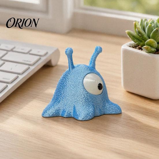 Мигающий Блестящий Декор Инопланетянин 3D Печатное Одноглазое Украшение, Цельнолитая Детская Фигурка с Синей Перламутровой Текстурой, Настольное