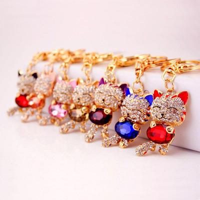 Милый брелок для ключей Lucky Cat Diamond для женских сумок - металлический кулон в виде котенка