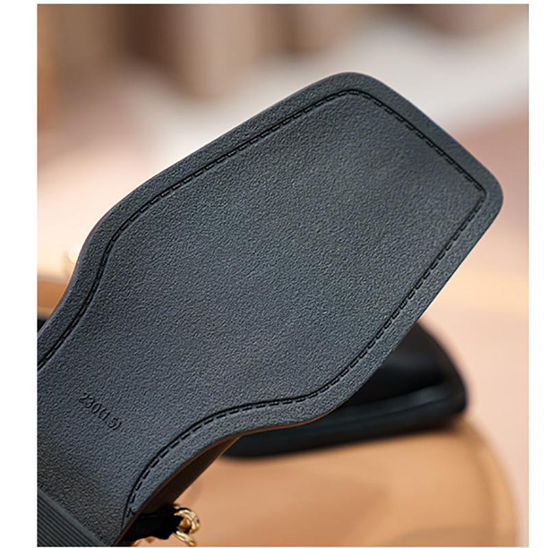 Мода 2024 весна и осень женская уличная обувь женские повседневные лоферы британский стиль металлическая цепочка дизайн банкет и офис 41-43