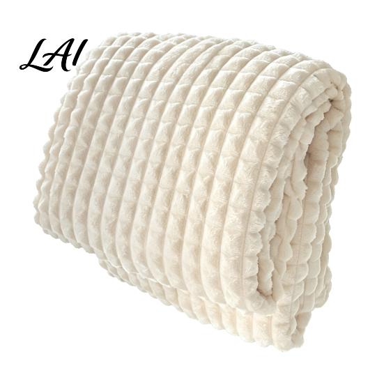 Skin Friendly Bed Throw Waffle Textured Fleece Blanket Solid Color Milk Flannel Grid Cut High Density Brushed Velvet Blanket Plush Soft Warm Cozy for