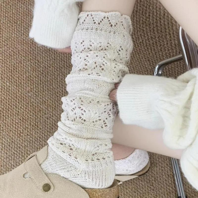 Relief Hollowed Out Wool Calf Socks for Women Warm Knit Retro Gray Heavy-duty Long Tube Autumn and Winter Pile Socks Sweating