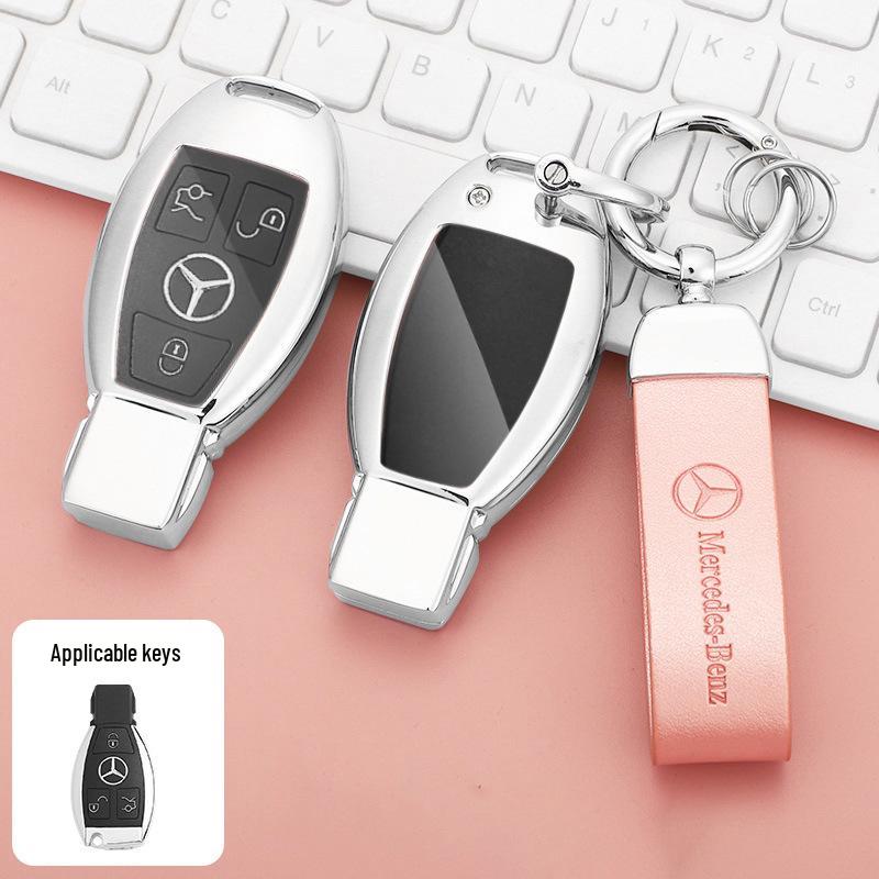 Футляр для ключей Mercedes-Benz: Совместимо с C-классом (C180L, C200L, C260L), E-класс (E200L), GLC (GLC260), S-класс (S320L) модели.