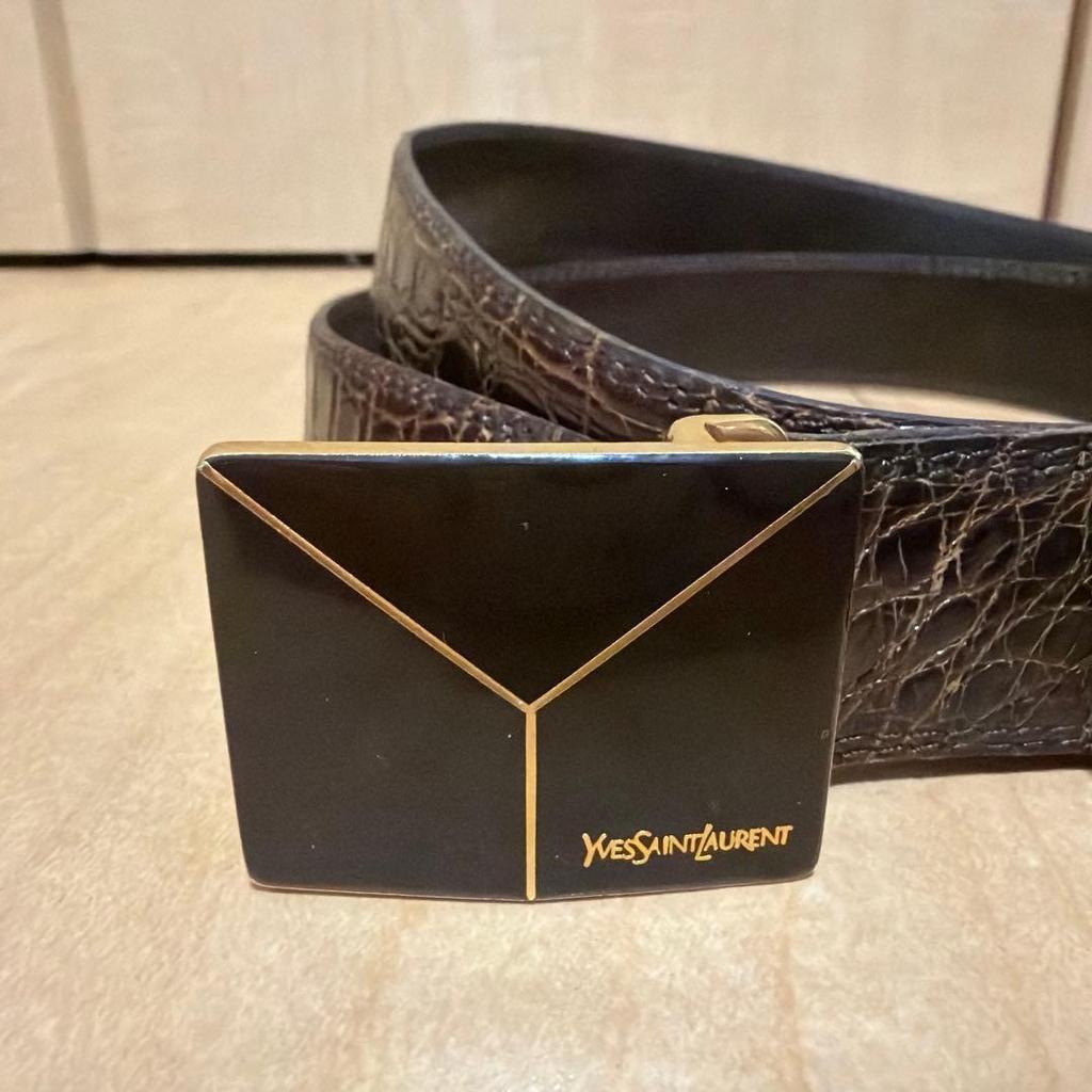Б/у Кожаный ремень Yves Saint Laurent с тиснением под крокодила Yves Saint Laurent
