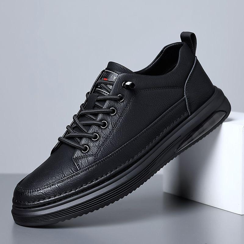 2024 New Trend Leather Men's Shoes Large Size Men's Sports Board Shoes Soft Sole Casual Leather Shoes Gouging Shoes