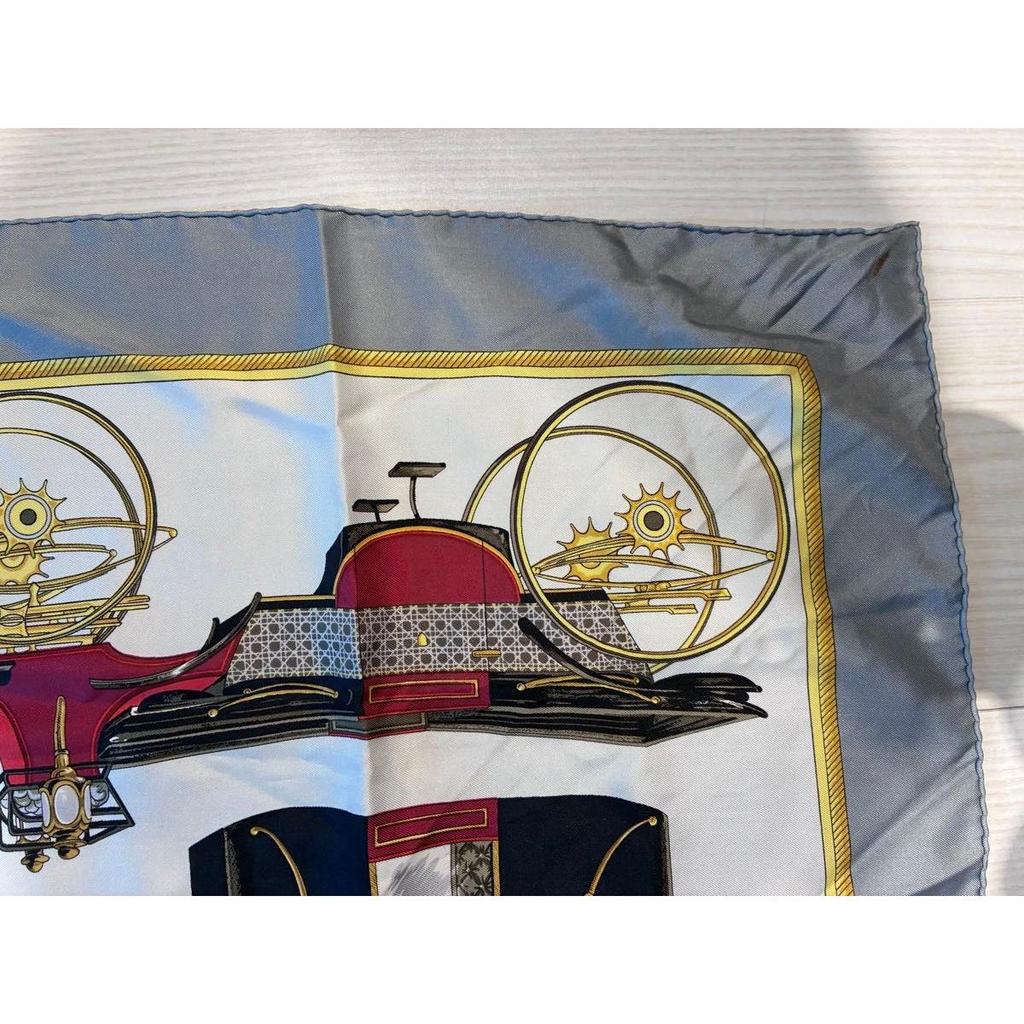Б/у [Снижение цены!] HERMES Шарф Мотив с каретами Шелк Разноцветный
