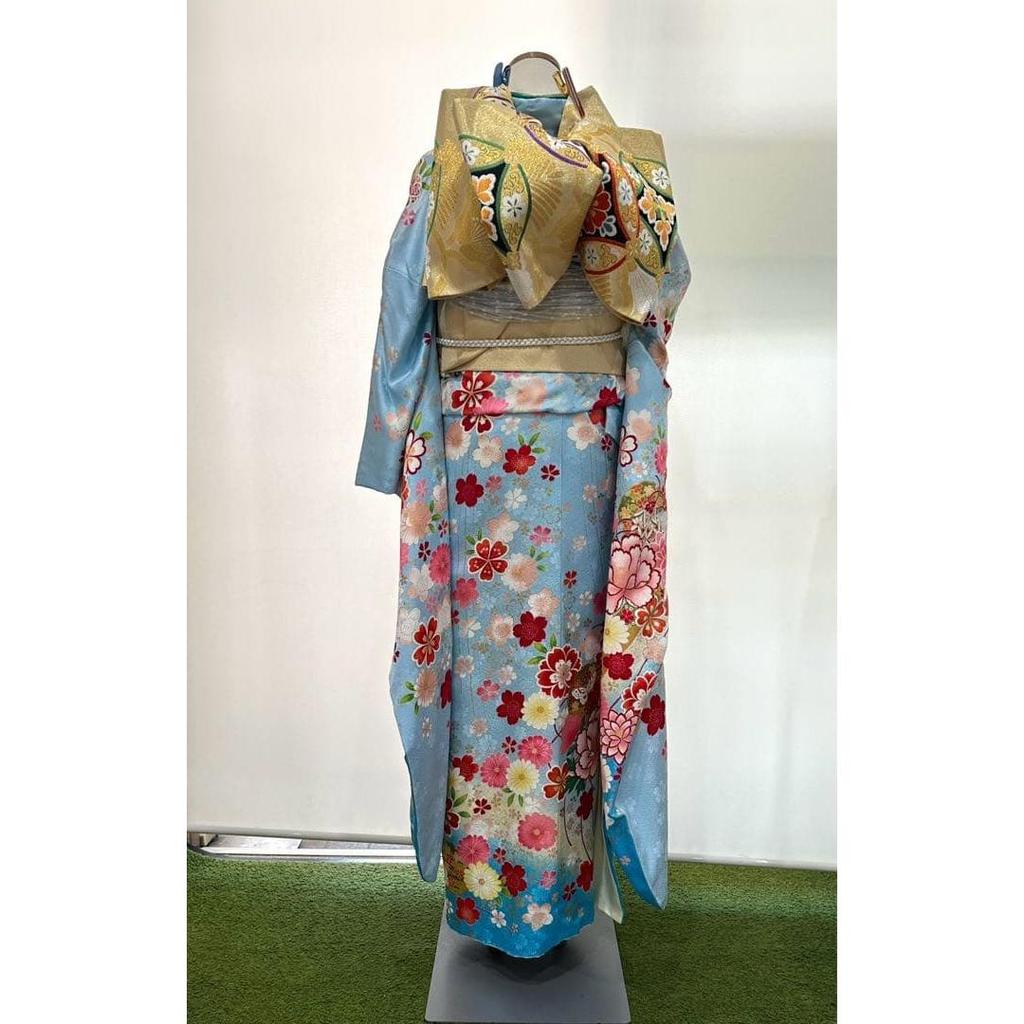 Used Light blue floral pattern furisode