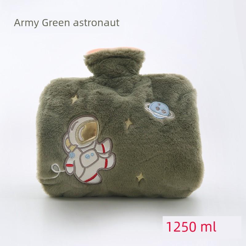 Hot water bag water can be inserted into the student hand warmer winter Heattech large Stuffed thickened explosion-proof water warmer