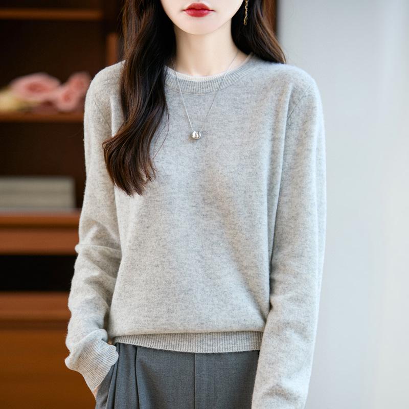 100% Pure Wool Lazy Style Loose Knit Cashmere Pullover Sweater, Round Neck, Autumn/Winter.