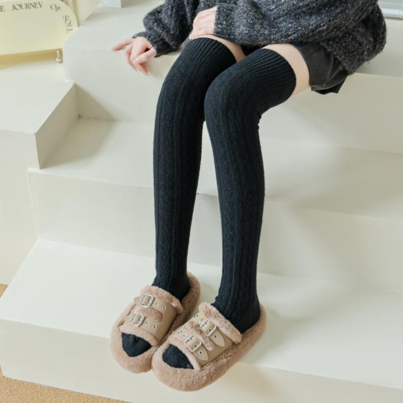 Осенне-зимние утолщенные чулки выше колена женские японские однотонные высокие носки в студенческом стиле