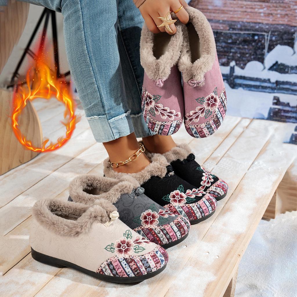 Women's Fleece-Lined Thickened Flat-Soled Embroidered Shoes for Middle-Aged and Elderly Women Chinese Ethnic Style Slip-On Mom Shoes