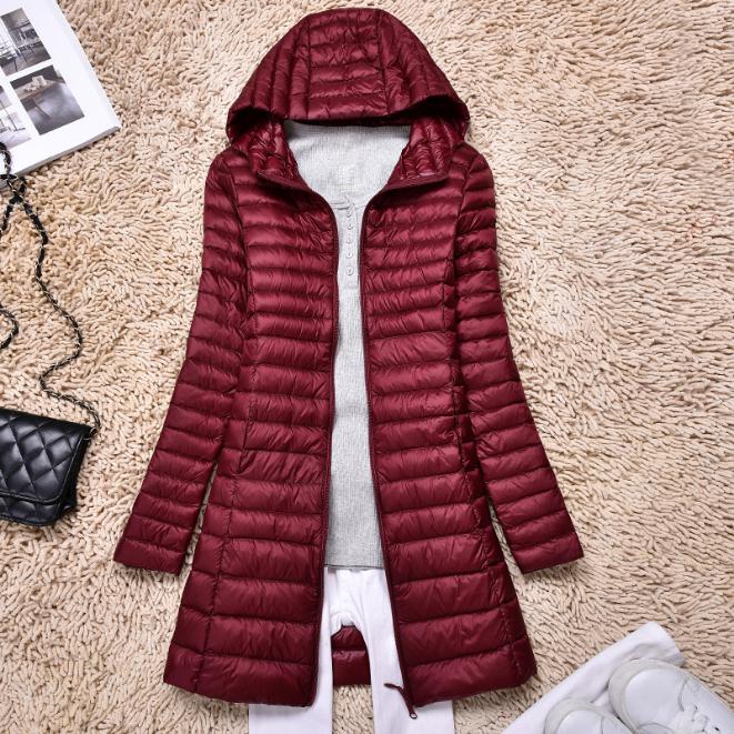 Осенне-зимнее модное длинное пуховое пальто больших размеров для мамы, куртка с капюшоном, однотонная одежда ярких цветов