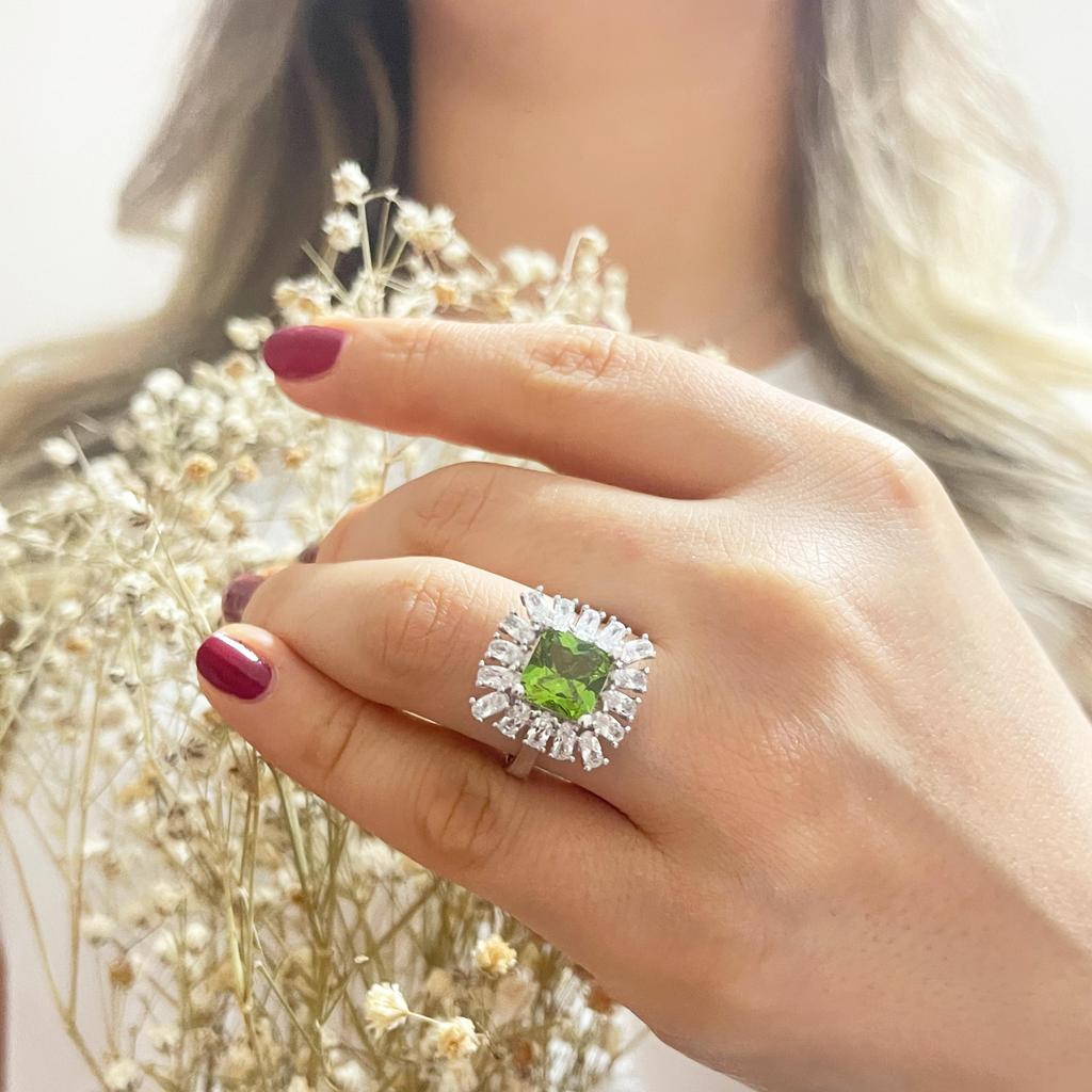 Zultanite Silver Jewelry Set, Baguette Stone Silver Jewelry Set, The Color Of The Stone Changes During The Day, Turkish Diaspore Jewelry Set