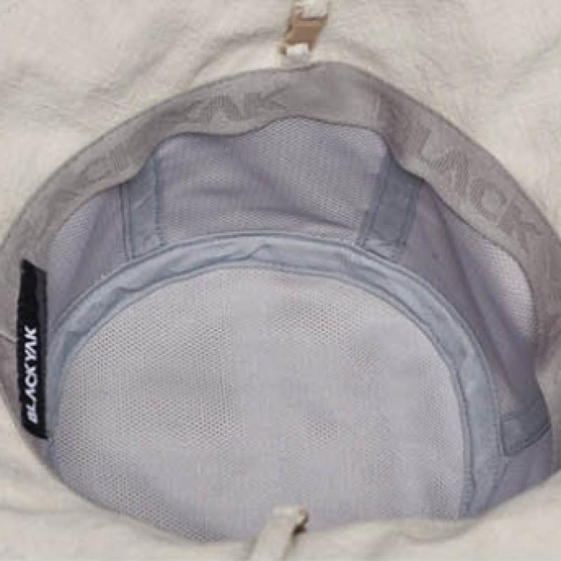 BLACK YAK Черная льняная шапка из яка для женщин r2byhtS2503 Bl