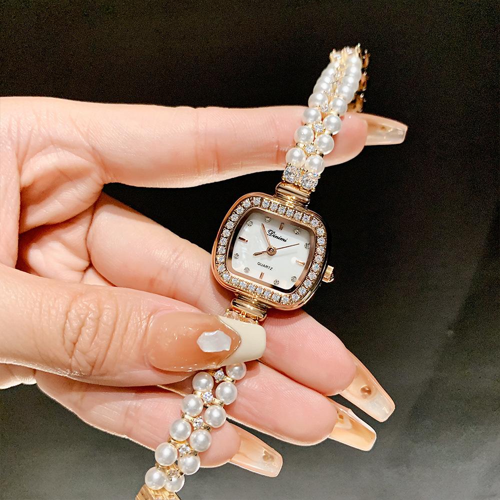 Модные сверкающие квадратные кварцевые часы с бриллиантами, элегантные женские повседневные часы с браслетом