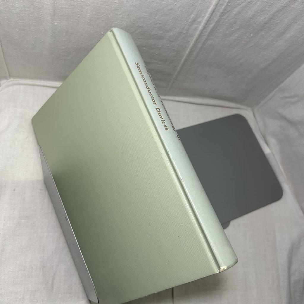 [Б/У] Физика и технология полупроводников…