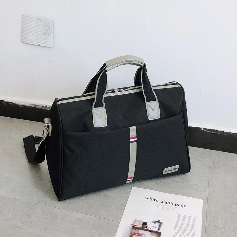 Portable Travel Bag Large Capacity Business Travel Luggage Bag One Shoulder Business Lightweight Travel Bag Fitness Bag