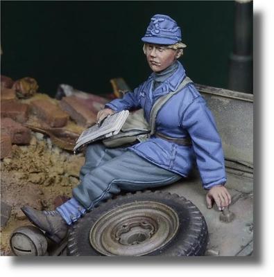 D-Day Miniatures 1/35 Немецкая вспомогательная женская авиация 1943-1945 Смоляной набор DD35231