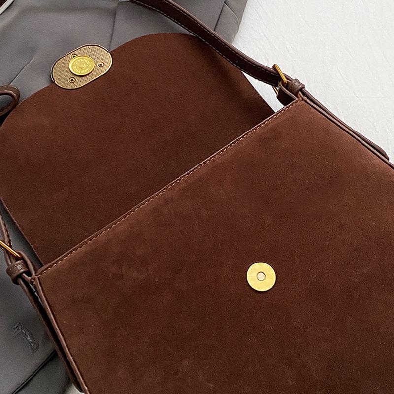 Осенняя Элегантная Стильная Сумка-седло с клапаном из замшевой ПУ кожи Женская Сумка кроссбоди на плечо Роскошный клатч под мышкой CLE