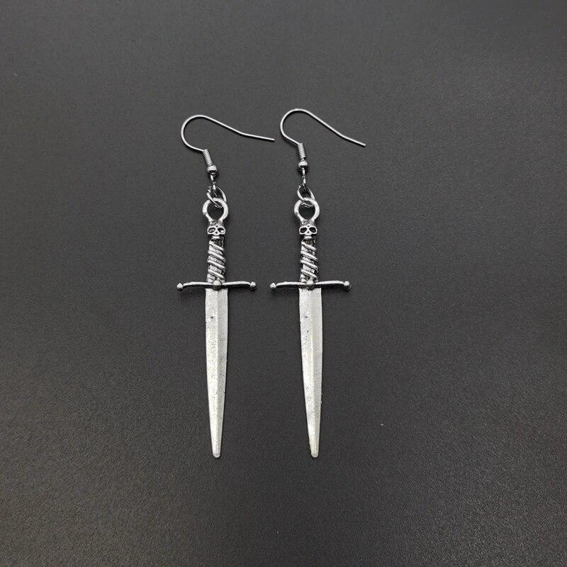 Металлические серьги-подвески в стиле панк-хип-хоп с бабочкой, черепом и цветком для мужчин и женщин, модные серьги в виде рок-креста, меча, сердца и пламени, ювелирные изделия