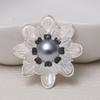 New Multi -Petal Pearl Brooch Fashion Exquisite Female Jewelry Brooch Clothing Decoration Accessories Party Brooch Gift