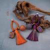 Плетеный вручную тибетский брелок-амулет с кисточкой из сандалового дерева в этническом стиле