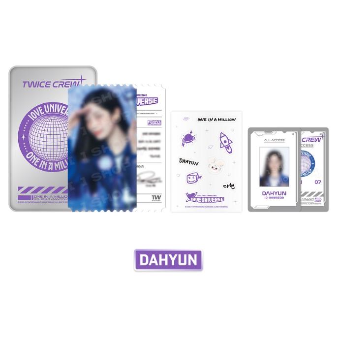 Pre-order 2025 TWICE FANMEETING 10VE UNIVERSE Tincase Photo Set