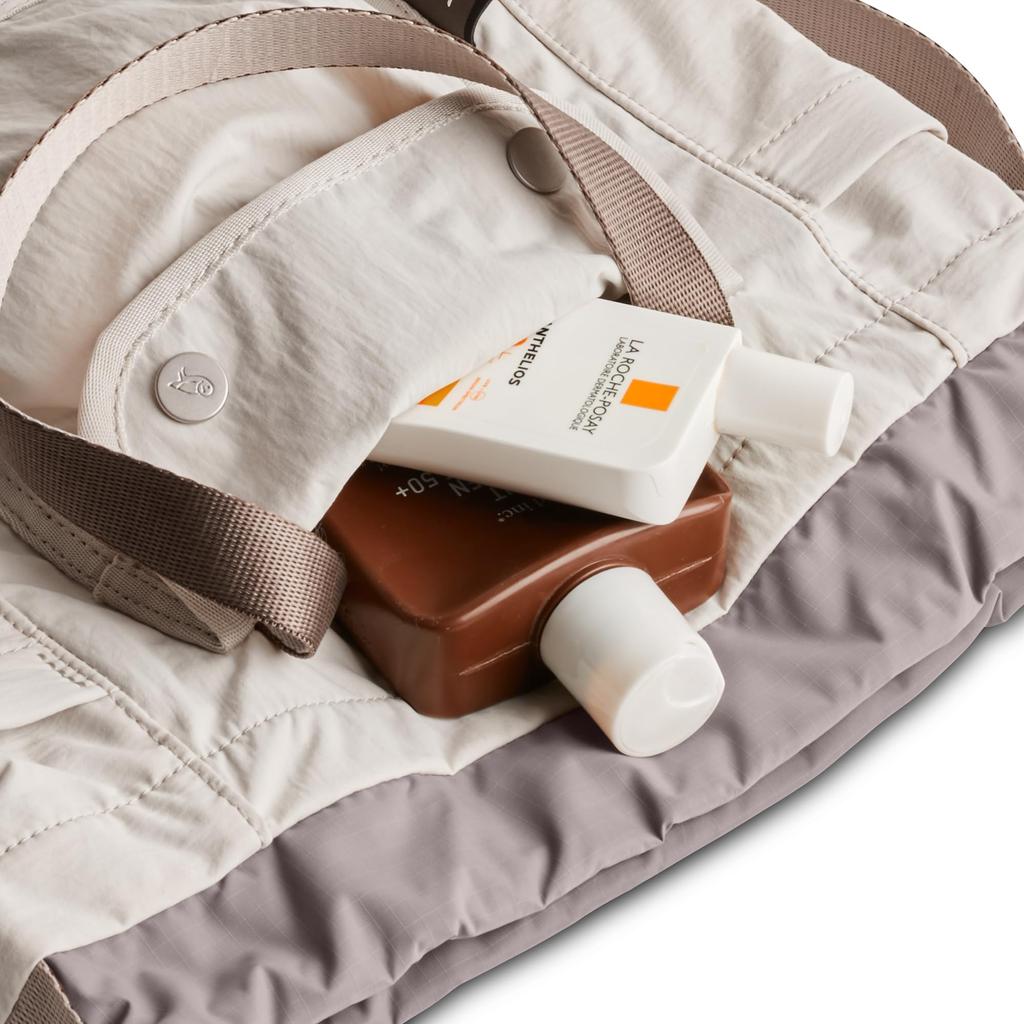 Bellroy Cinch Bucket Bag, компактный, легкий 9-литровый мешочек с достаточным местом для хранения и карманом на молнии - Овсяный