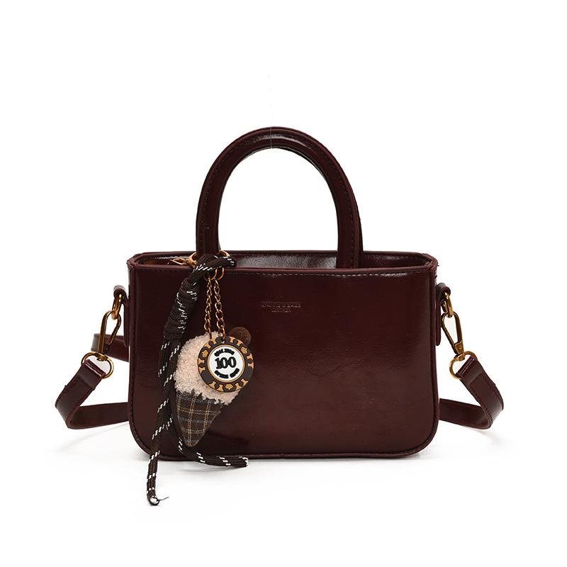 Популярные сумки этого года — женские осенне-зимние универсальные 2025 новые модные сумки-мессенджеры, сумки-ведра