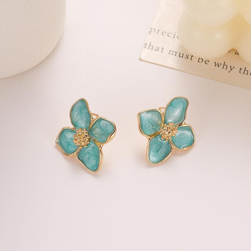 White Flower Stud Earrings Gold Trim Enamel Petals For Daily Wear Weddings Gifts