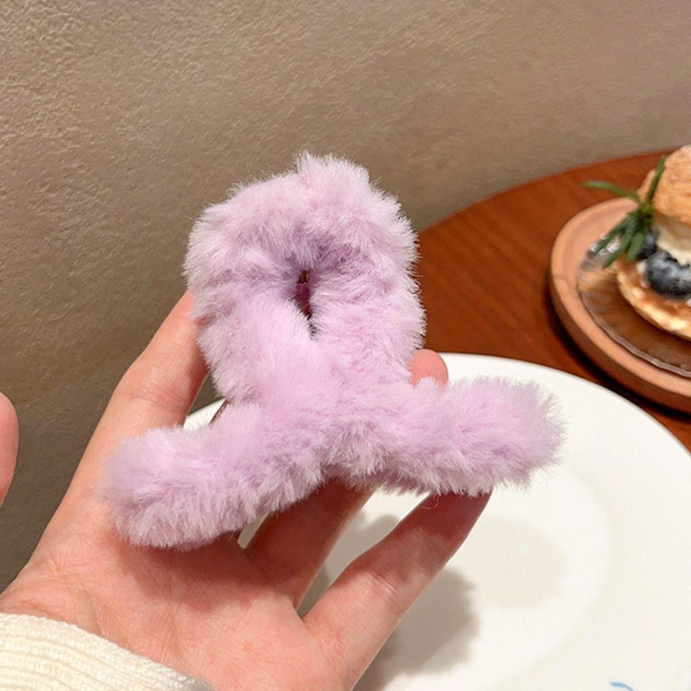 Faux Fur Hair Claw Fluffy Hair Barrettes Hairpins Crab Headwear Autumn