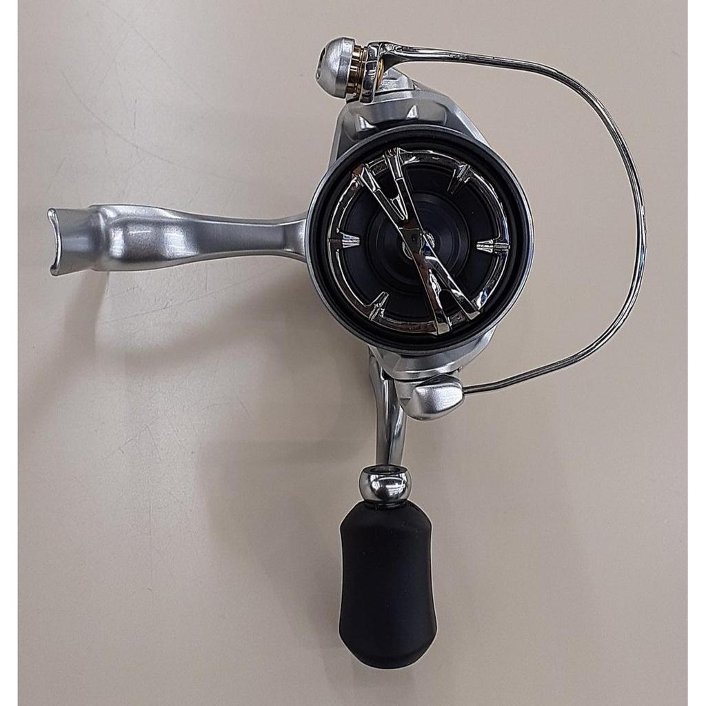 Used SHIMANO 15 STRADIC 2500C 03410 Spinning Reel