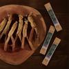 Kaesong Koryo Ginseng, экстракт красного корейского женьшеня 6-летней выдержки, набор палочек из золотых рогов оленя, 360 г, 1 коробка