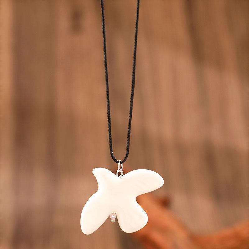 Изысканное ожерелье из белой керамики с голубем мира для женщин, винтажный кулон в виде голубя, цепочка для свитера, праздничные ювелирные аксессуары, подарок