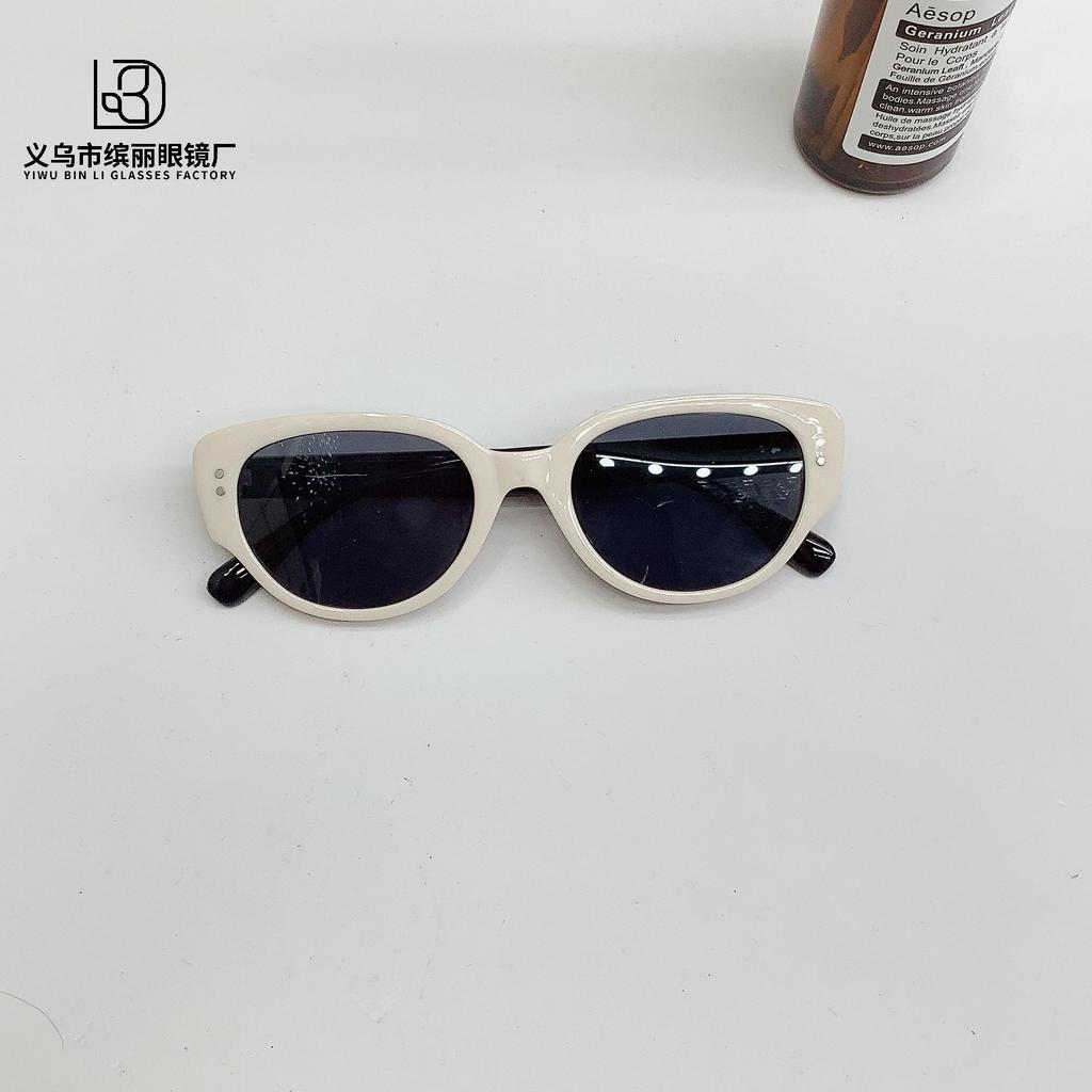 Retro American Cat'S Eye Women'S Sunglasses Sunshade Fashionable Simple High-End Sunglasses Glasses