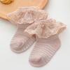 Детские носки для девочек, новорожденные, милые, с кружевной отделкой, лоскутные, мягкие, легкие, нескользящие, для младенцев 0-3 года