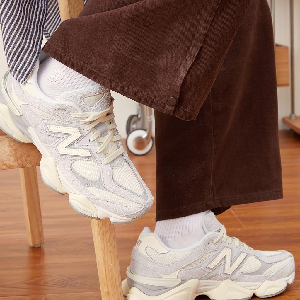 Кроссовки унисекс New Balance 9060 Quartz Grey Team-Cream Sea-Salt