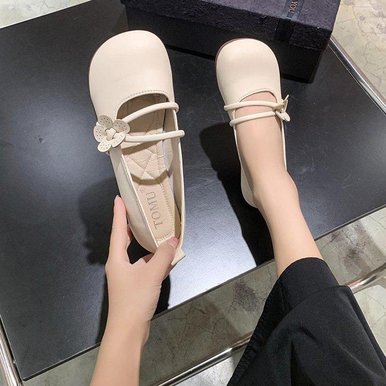 Туфли Мэри Джейн женская обувь 2025 осень новая французские с юбкой одинарные туфли на мягкой подошве туфли-бини беременные женщины маленькие кожаные туфли