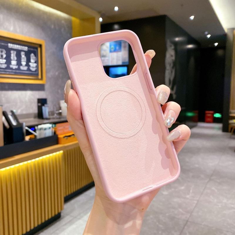 Магнитный чехол из жидкого силикона для iPhone 17 Pro Max, Полное покрытие, Защита от падений, Высококачественная защитная крышка для Apple 17.