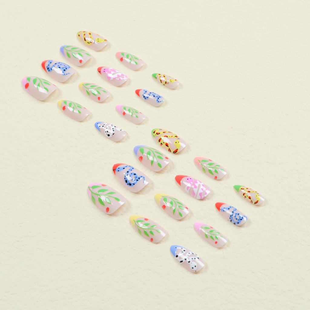 24 шт. Лесные красочные накладные ногти, короткие миндальные накладные ногти с зелеными ветками и рисунком змеи, глянцевые накладные ногти с полным покрытием