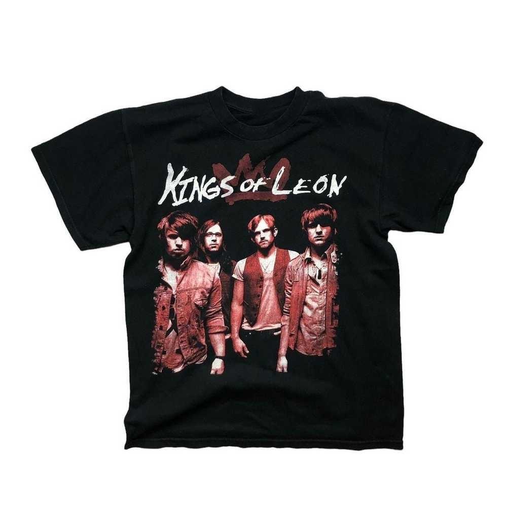 New Vintage Kings of Leon band Christmas Gift Unisex Shirt MO463 Unisex T-Shirt