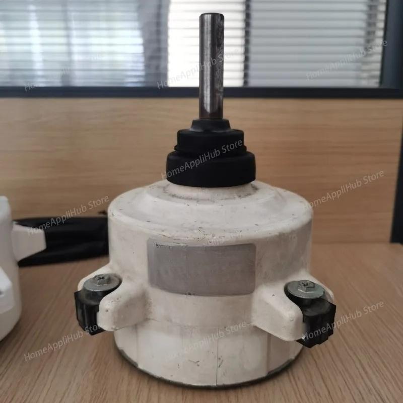 The Condenser Fan Motor Is Used for The Mini Split Type 9379853019 MFE-45VVT Accesorios Para Aire Acondicionado