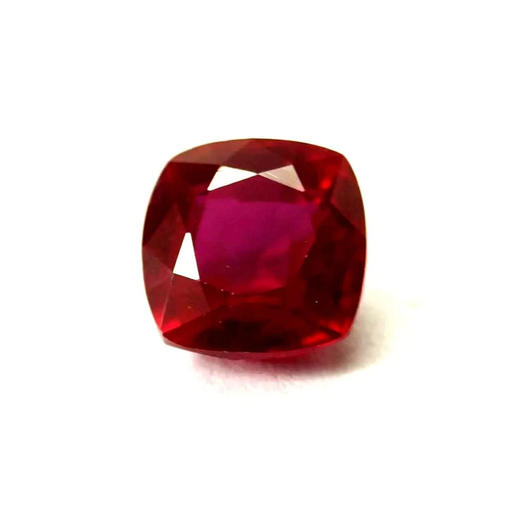 4-6 Ct Natural Shinning Pigeon Blood Red Ruby Cushion Cut Beautiful Gemstone