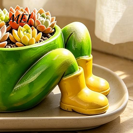 Frog Flower Pot for Succulents Cute Lying Planter, Decorative Resin Plant Pot, Funny Indoor Desk Container Outdoor Small Plants Unique Gardening Gifts