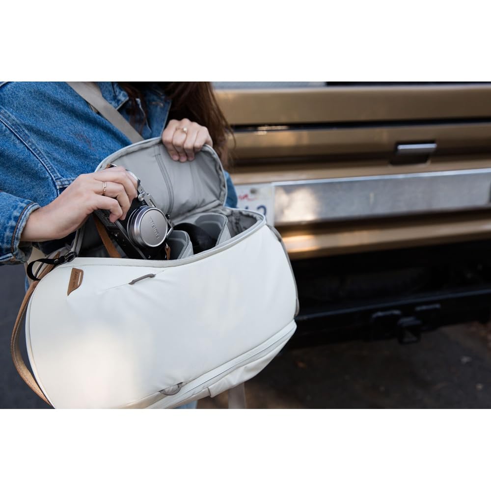 Peak Design Everyday Backpack Zip 15L Bone BEDBZ-15-BO-3 PFAS-Free