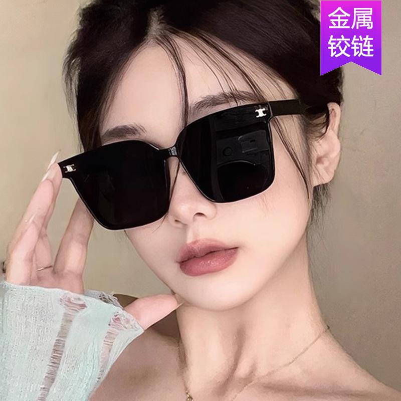 Retro square sunglasses, high-end sunglasses, large frame, new sunglasses, round face and thin sunglasses.