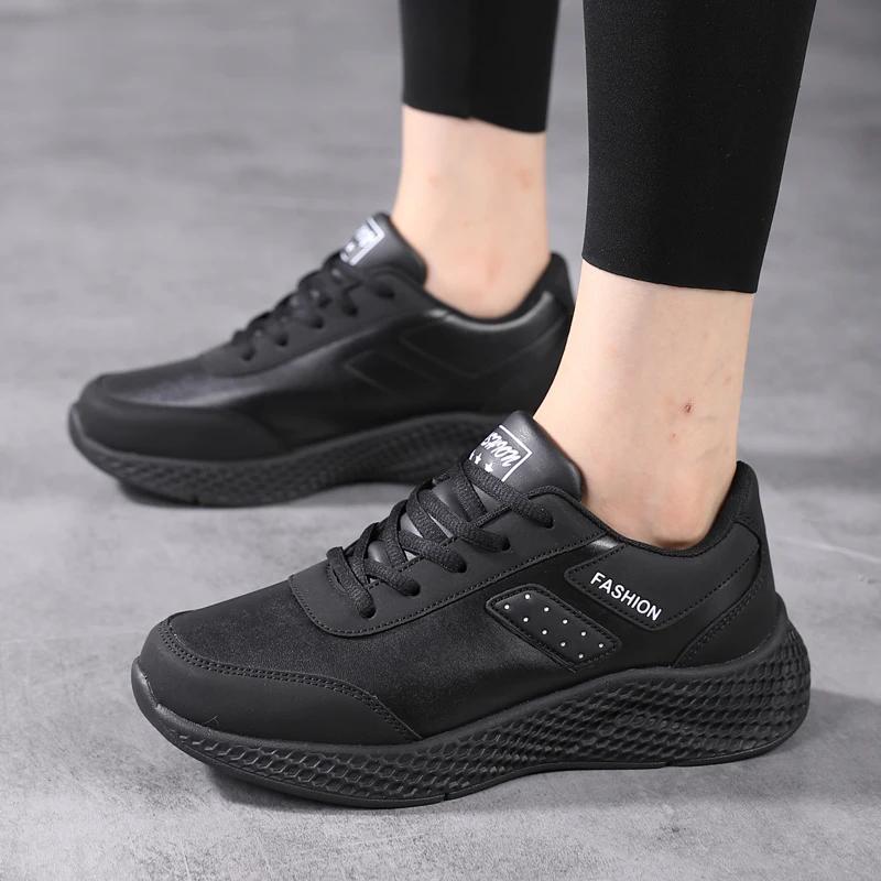Fashion 2025 Women's Leather Sneakers Casual Sneakers Lace Up Flats Lightweight Comfortable Black Anti-slip Running Shoes Outdoor Sports