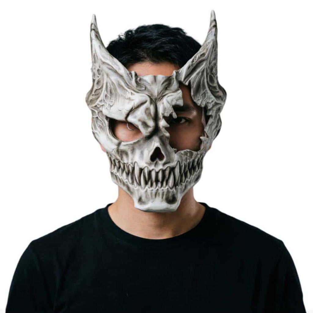 Halloween Masked Battle Monster No. 8, Banruo cos Props: Spartan Warrior Helmet Figurine