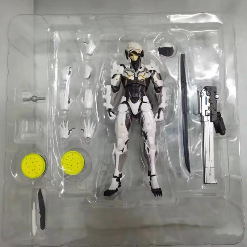 Metal Gear Rising: Revengeance Raiden Артикулируемые Фигурки Действия ПВХ brinquedos Игрушки