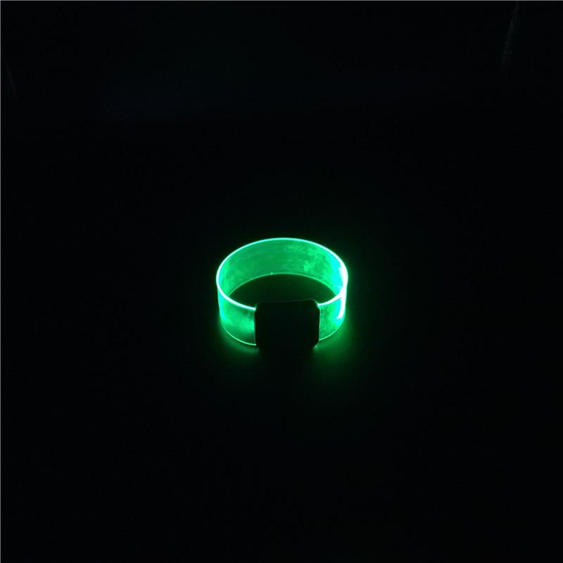Магнитный светодиодный браслет с RGB-подсветкой, реагирующий на звук, для мероприятий